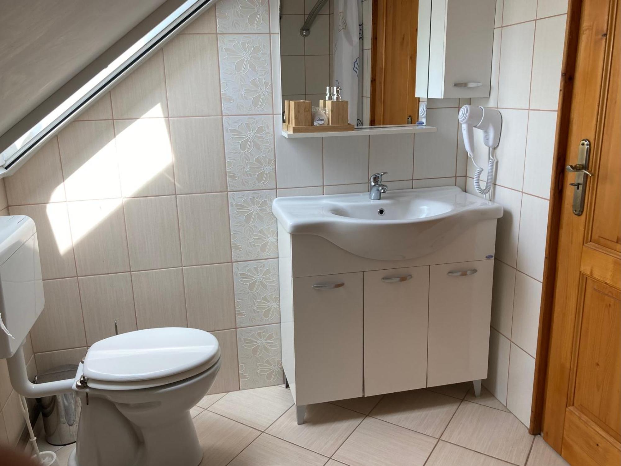 Nemere Apartmans Balatonkenese