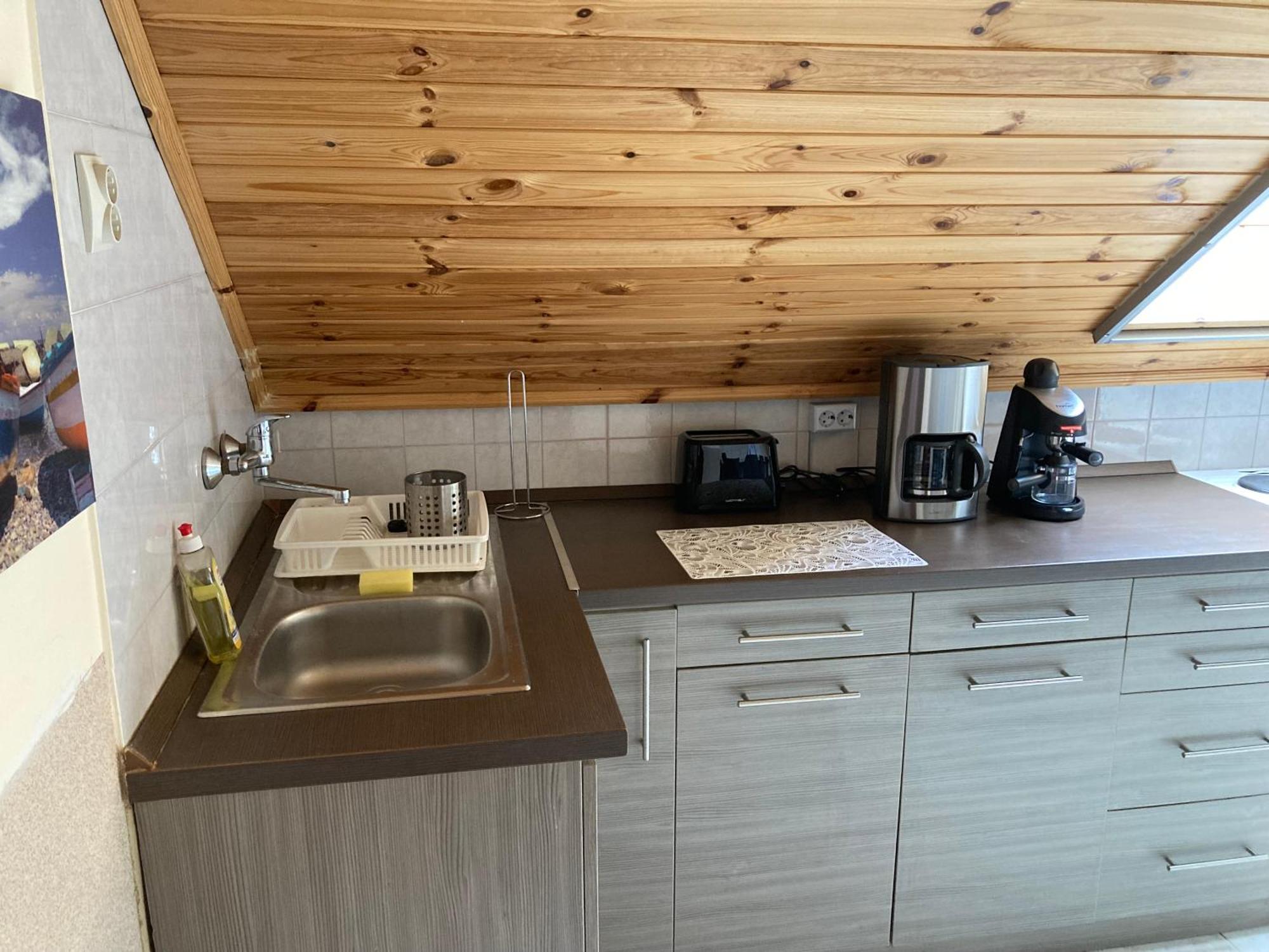 Nemere Apartmans Apartment Balatonkenese