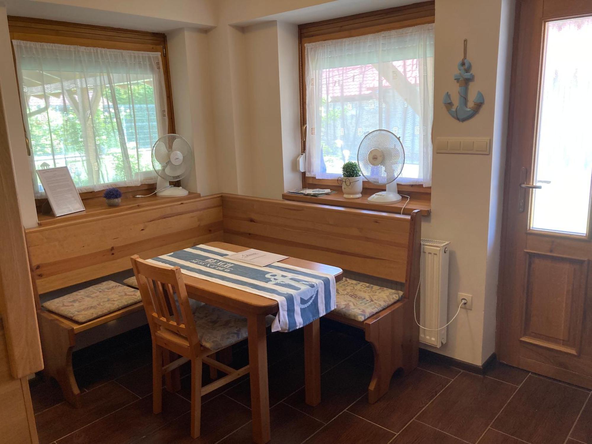 Nemere Apartmans Apartment Balatonkenese