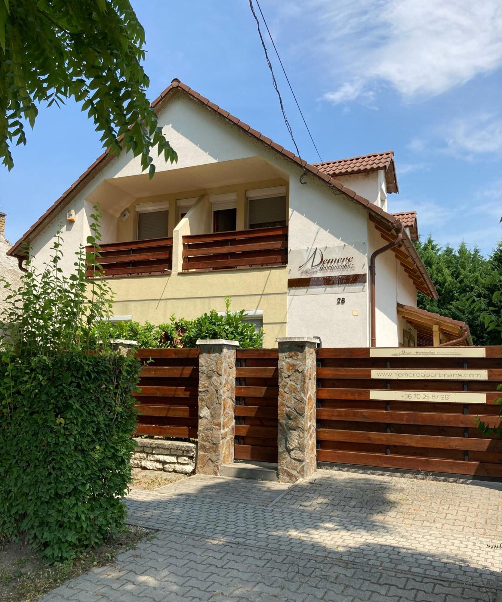 Nemere Apartmans * Balatonkenese